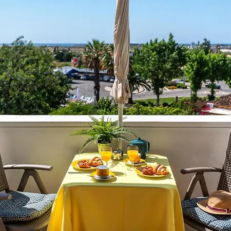 Sunny With Balcony Lägenhet Tavira