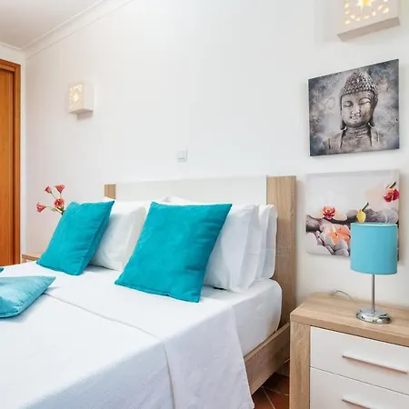 Sunny With Sea View タヴィラ