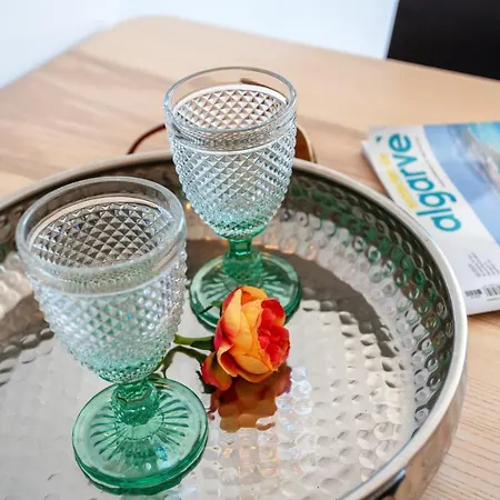 Апартаменты Sunny With Sea View