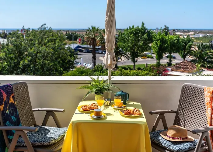 Sunny With Sea View Apartment Tavira
